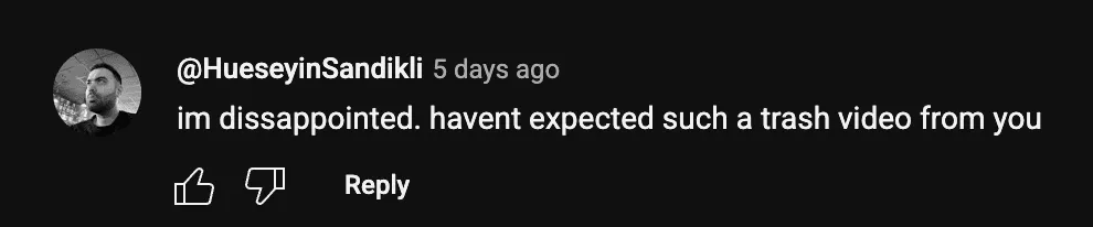 Comentário no YouTube expressando decepção com um vídeo tutorial do BuildYourStore.ai